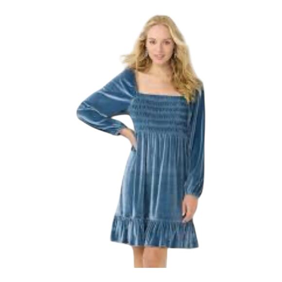 LC Lauren Conrad Smocked Velvet Mini Dress New Without Tags MSRP $64.00 - Picture 1 of 12